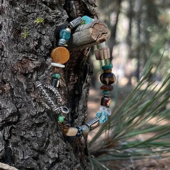 Vintage Dragonfly Bracelet Artisan Handmade Antiqued Silver Tone Closure - Picture 2 of 8
